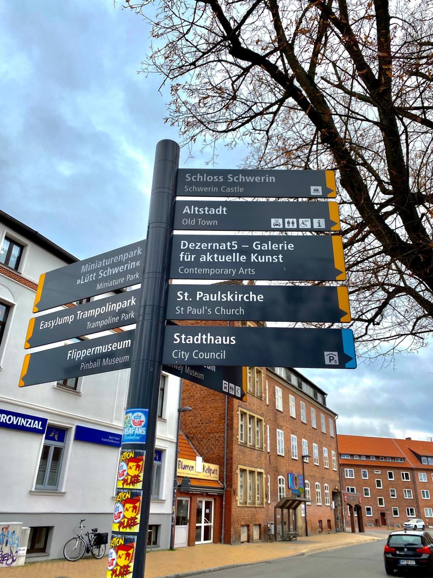 Hans & Franz Zimmervermietung Schwerin  Exteriör bild